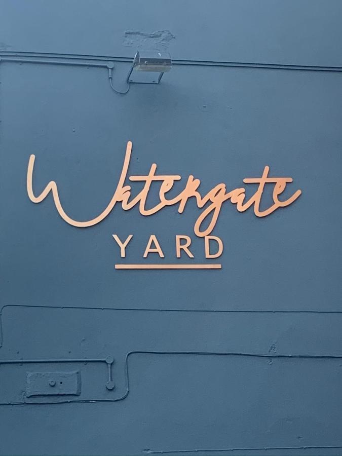 スリーフォード Watergate Yard Bed & Breakfast エクステリア 写真