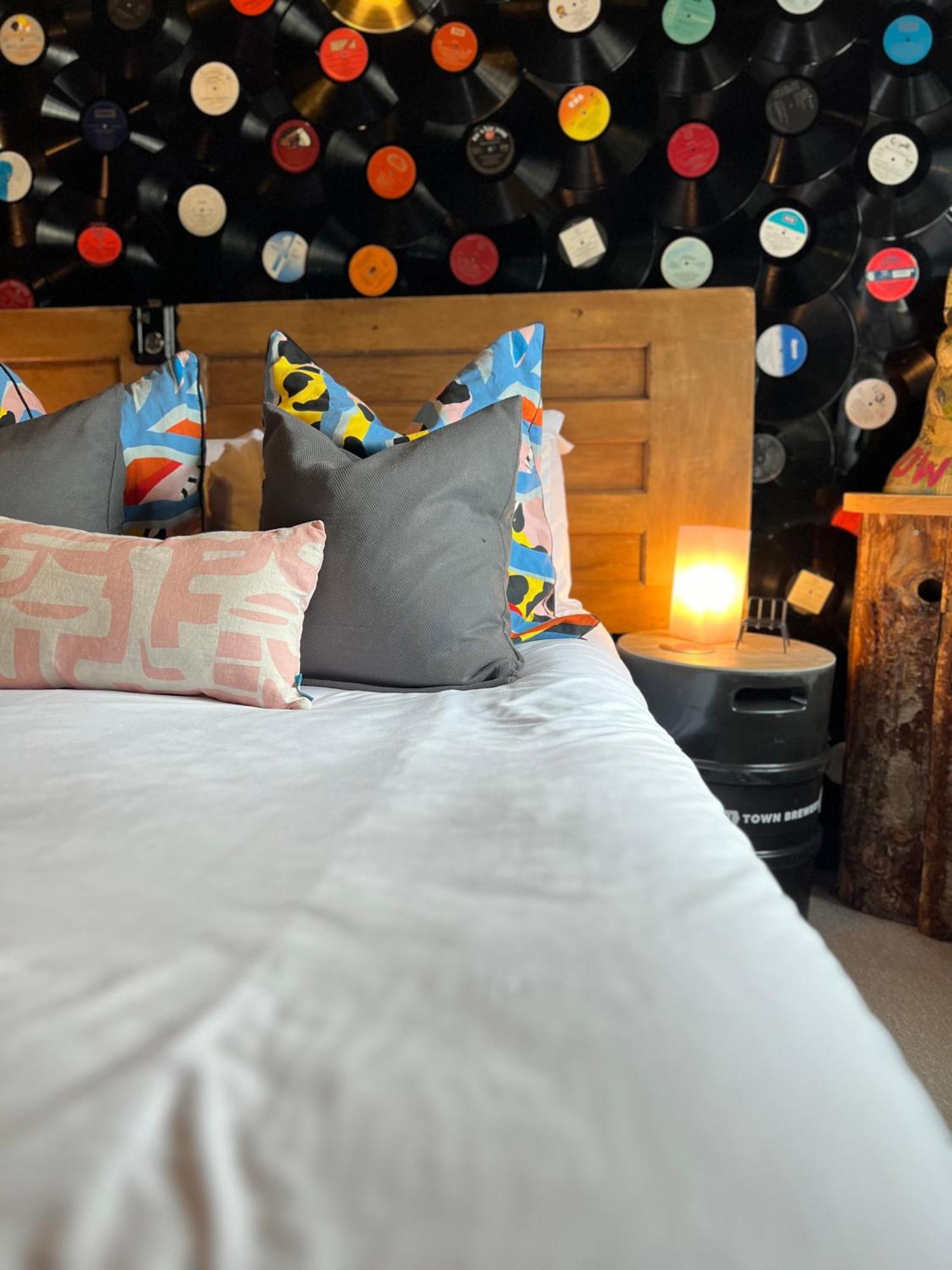 スリーフォード Watergate Yard Bed & Breakfast エクステリア 写真